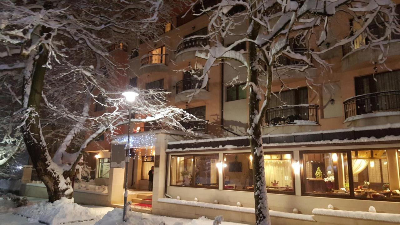Spa Hotel Medicus Vrsjets Exteriör bild