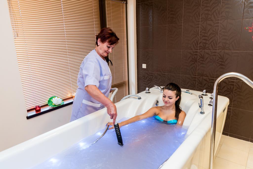 Spa Hotel Medicus Vrsjets Exteriör bild